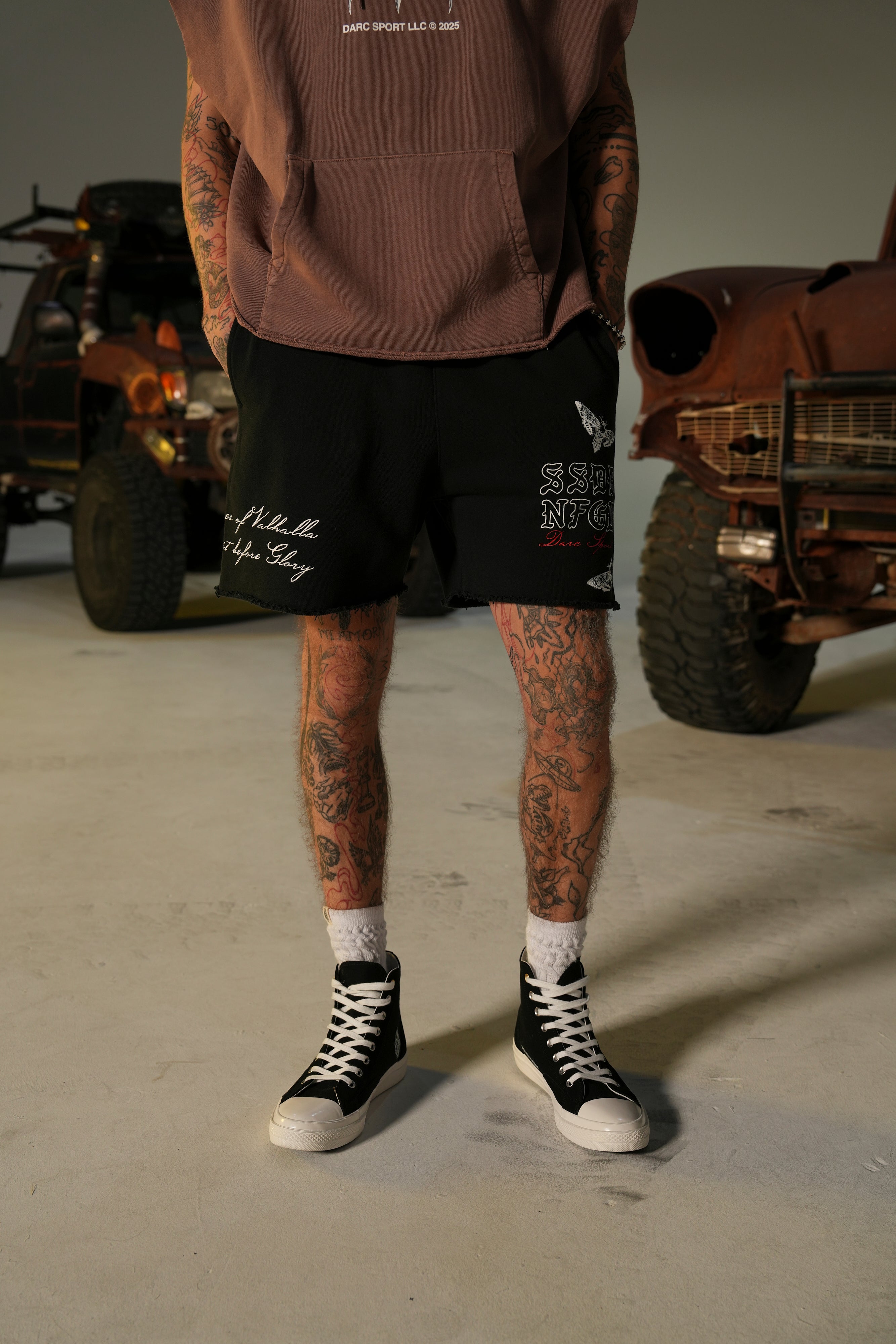 Wolf Iron V2 Raw Cut Sweat Shorts – Unisex Black