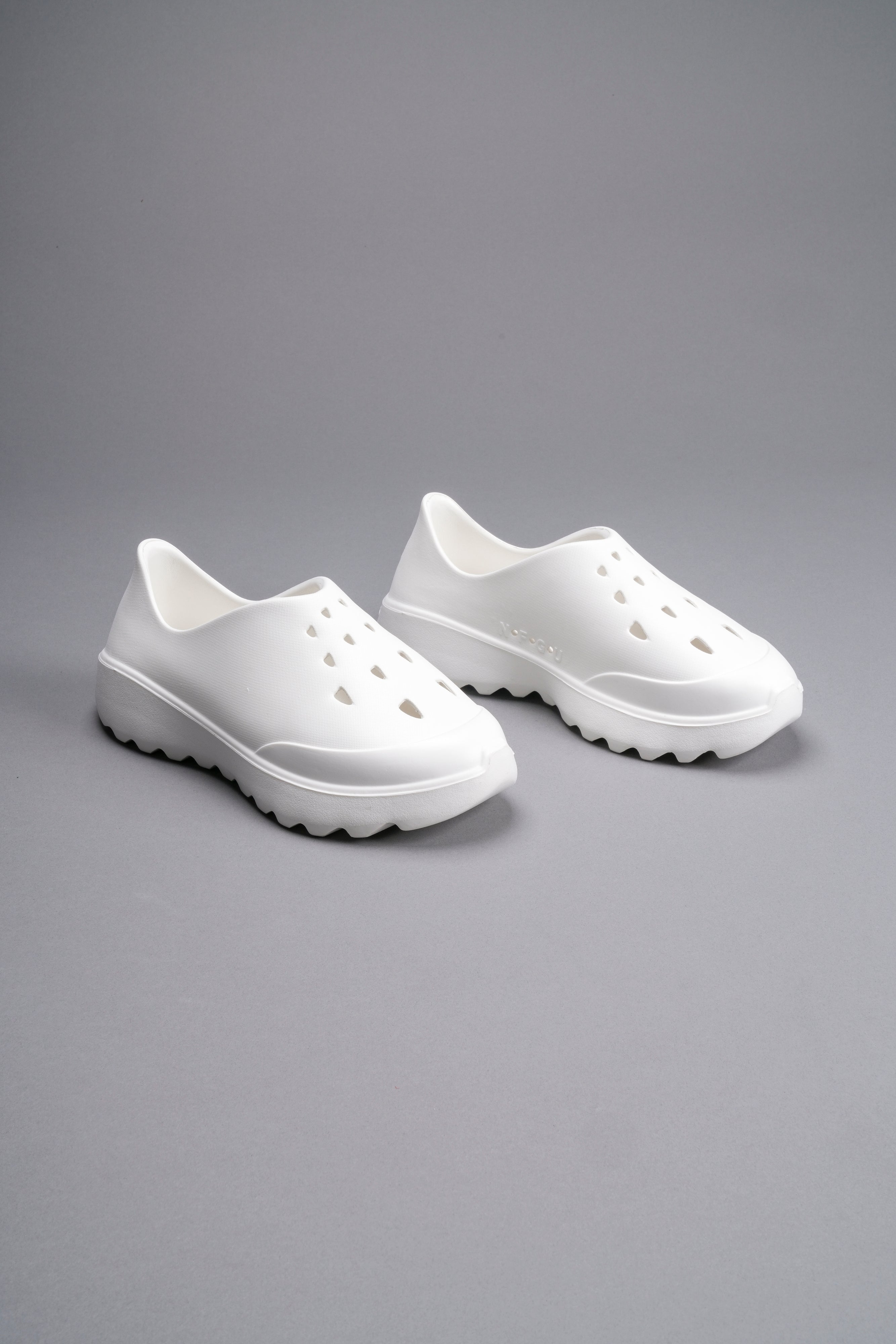 Hanzo V2 Bone Running Shoes