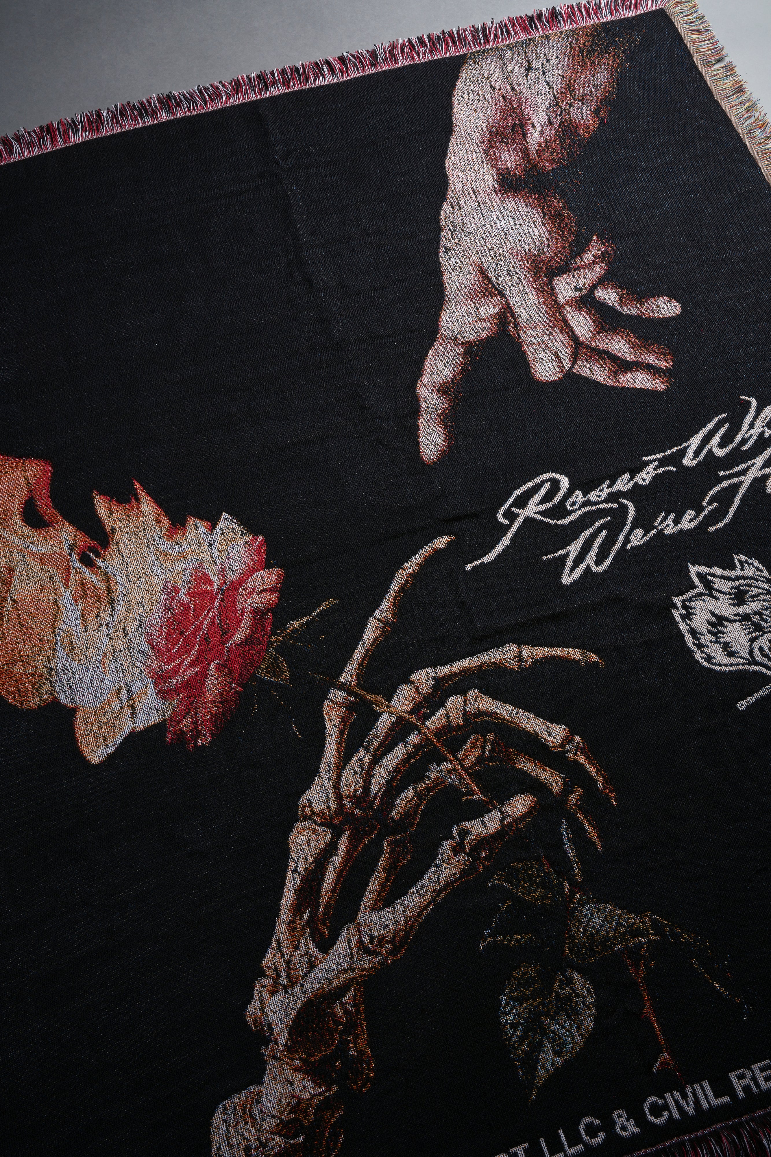 Black Eternal Fire Tapestry Blanket - Cozy Decor