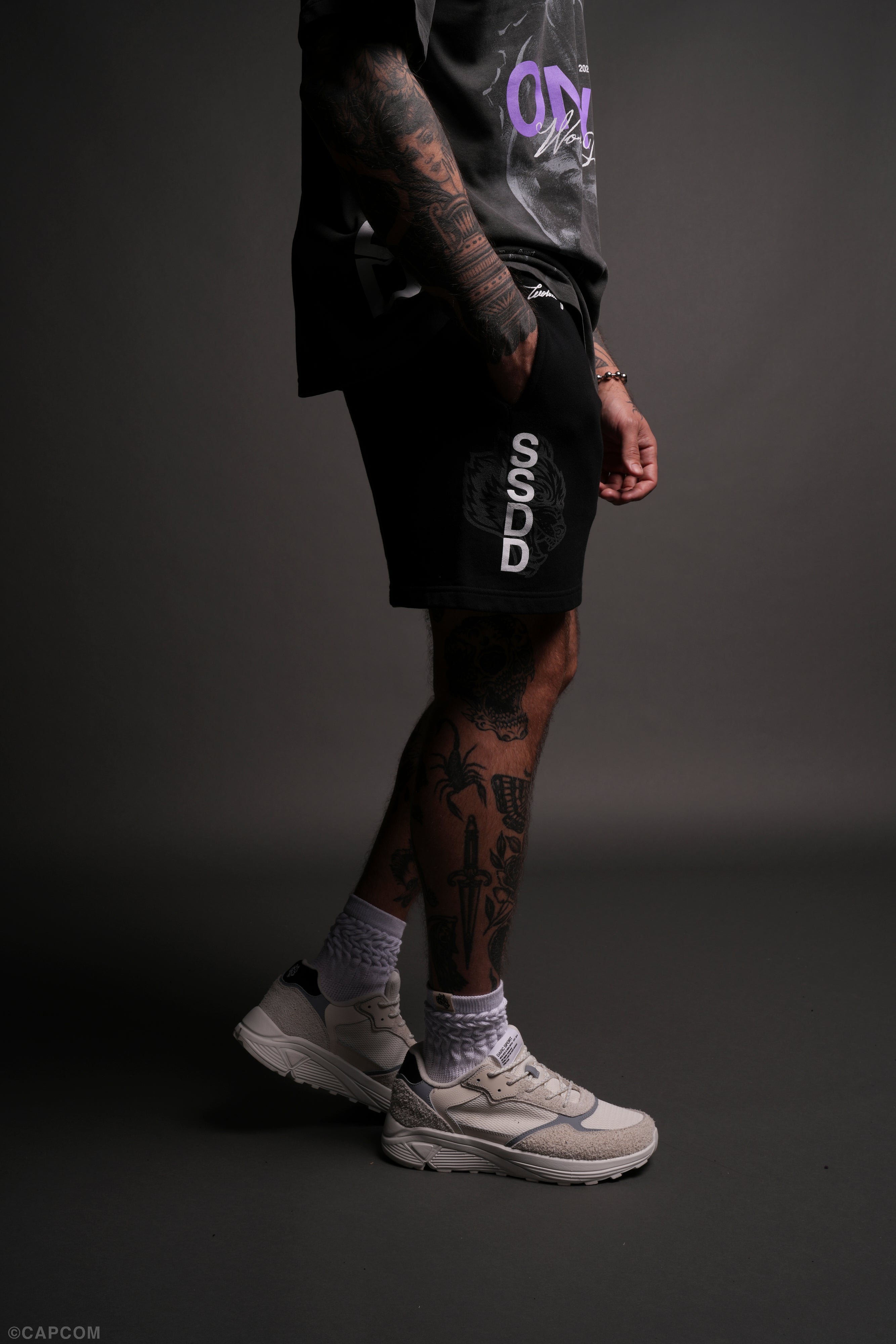 Wolf Post Lounge Sweatpants - Black Comfort Shorts