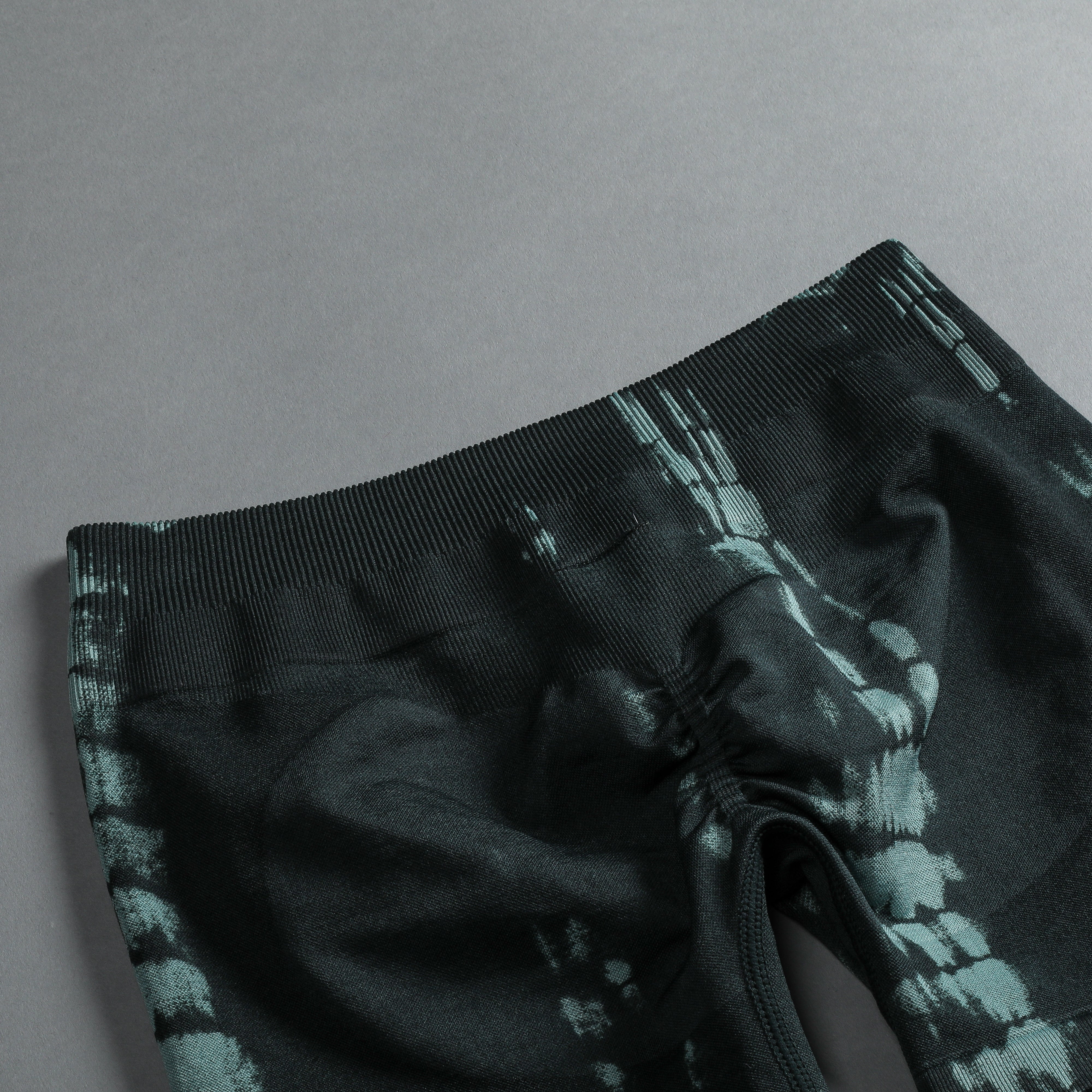 Everson Katya Seamless Shorts - Jade Green Serpent