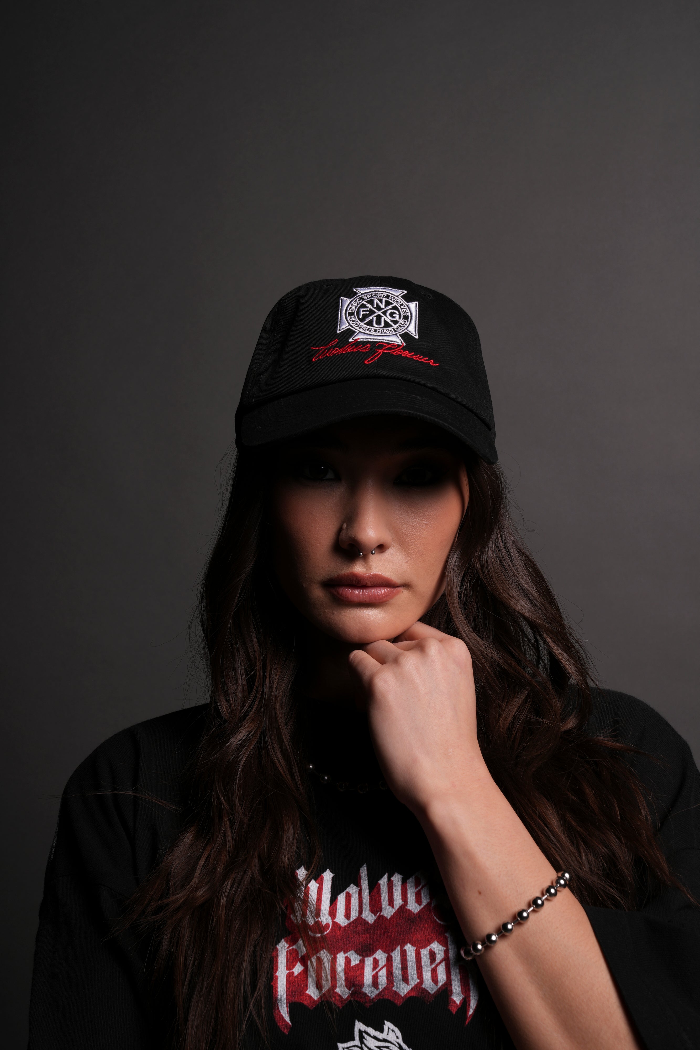 Black Dad Hat V2 - Stylish & Comfortable