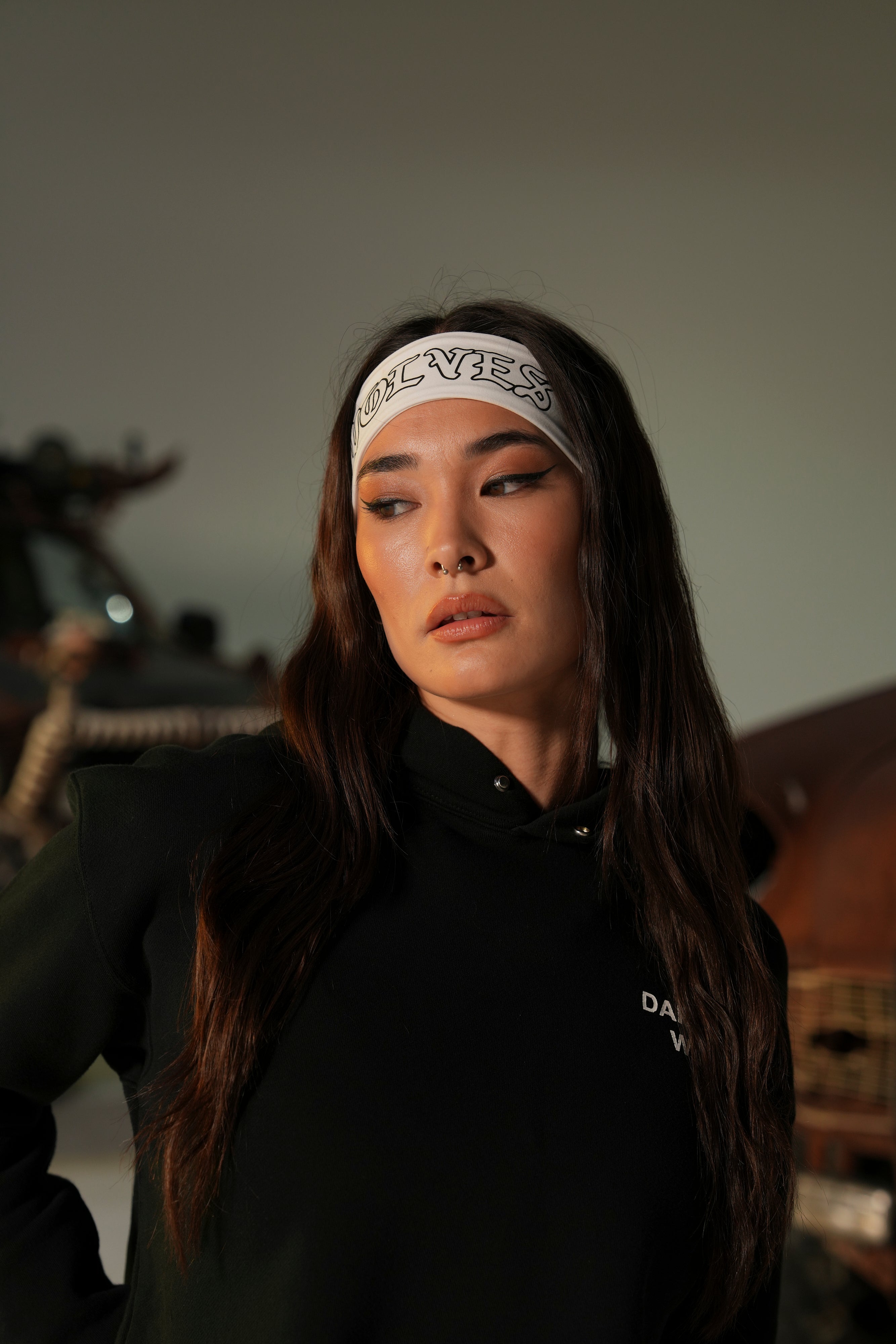 White Darc Letter Energy Headband for Active Lifestyles