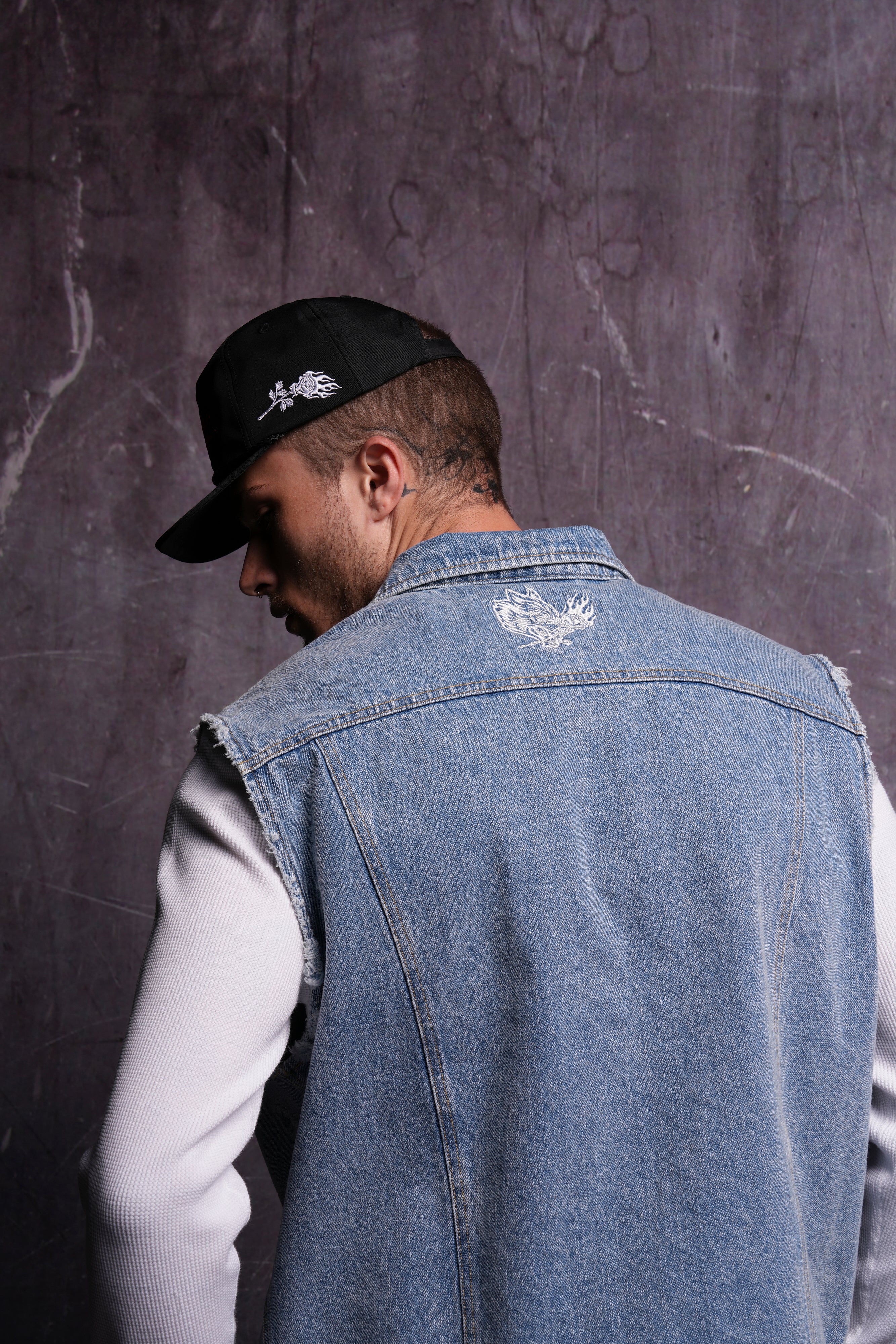 Clint American Denim Vest - Medium Wash Rose Chopper