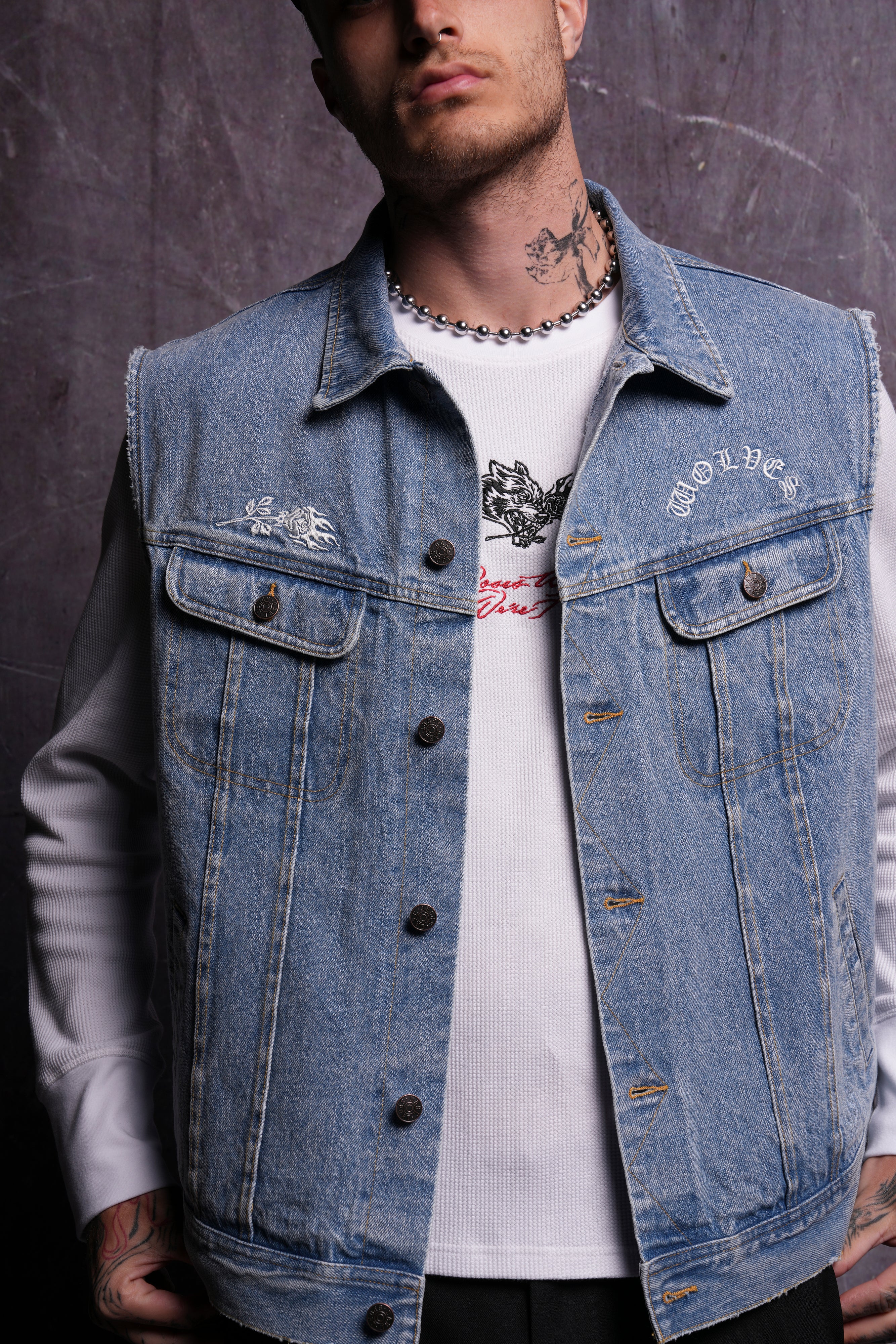 Clint American Denim Vest - Medium Wash Rose Chopper